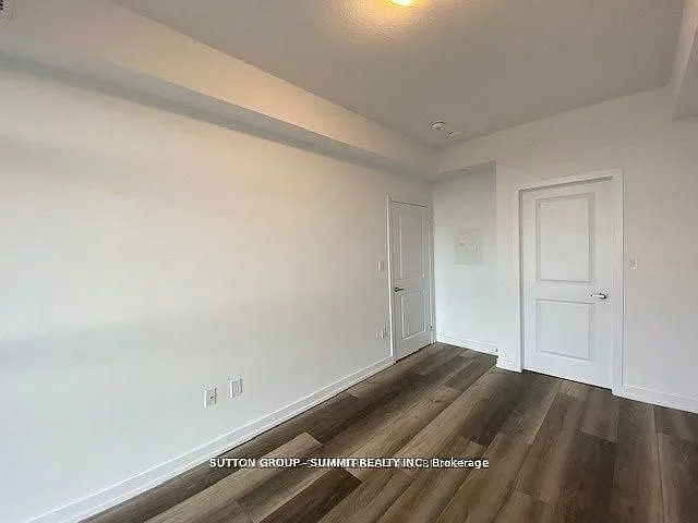 450 Dundas St E #617 — Photo 16