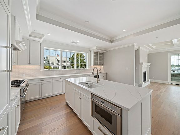 2nd image of 124 Elm St #205
