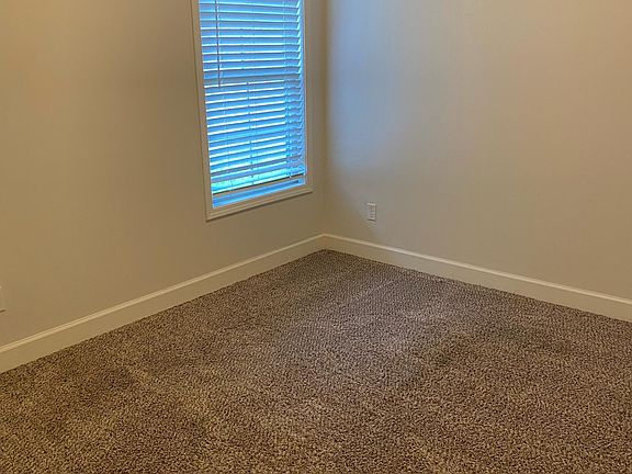 4th image of 1535 14th St E