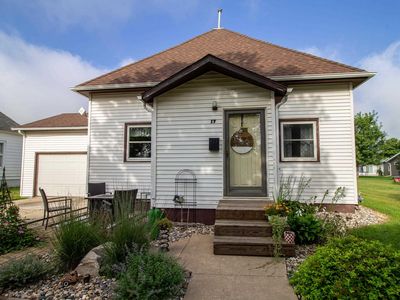 17 NW 9th St, Pocahontas, IA, 50574