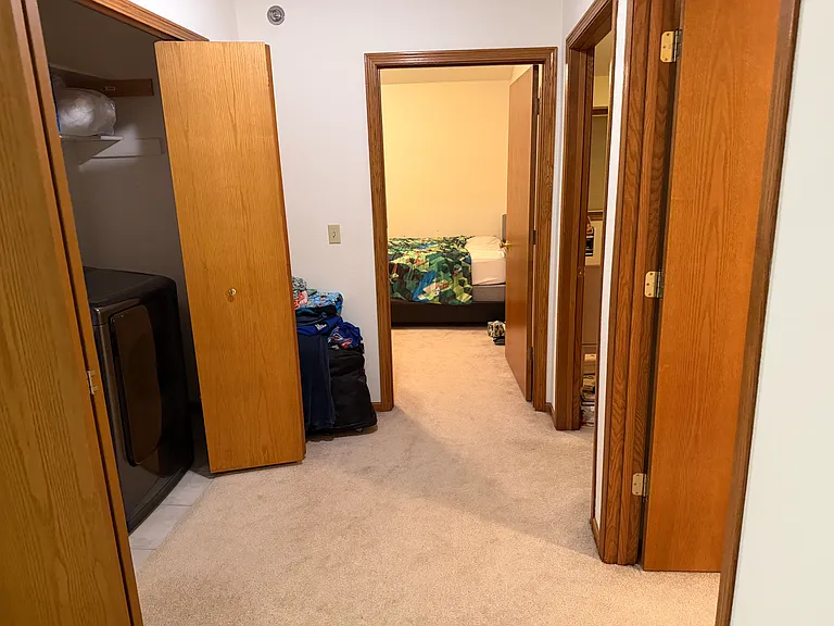 375 Kristin Ct W — Photo 23