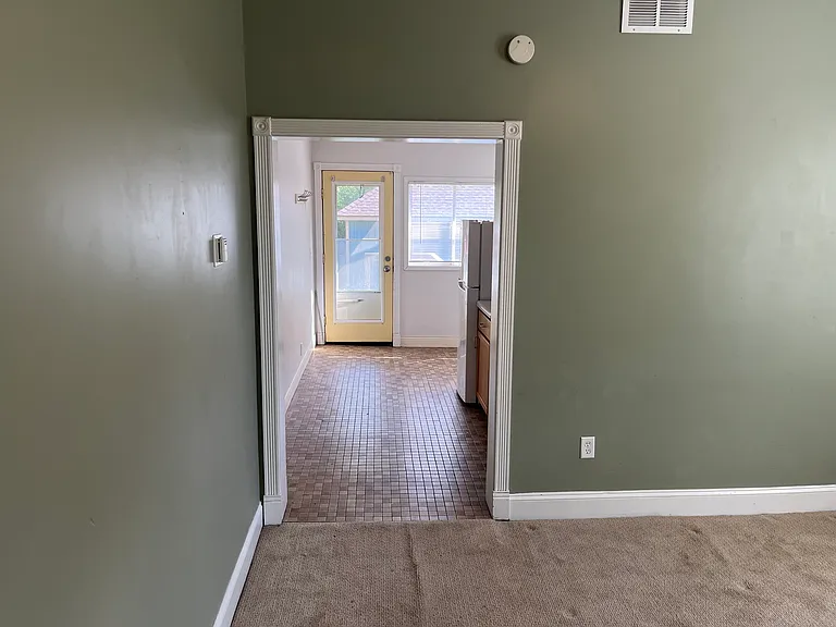 510 W Broadway St #3 — Photo 10
