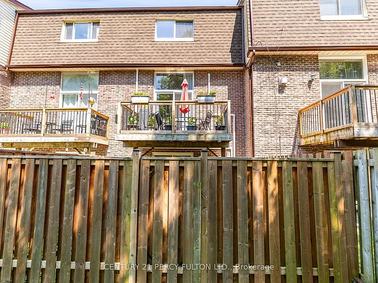 350 Camelot Ct #38 — Photo 49