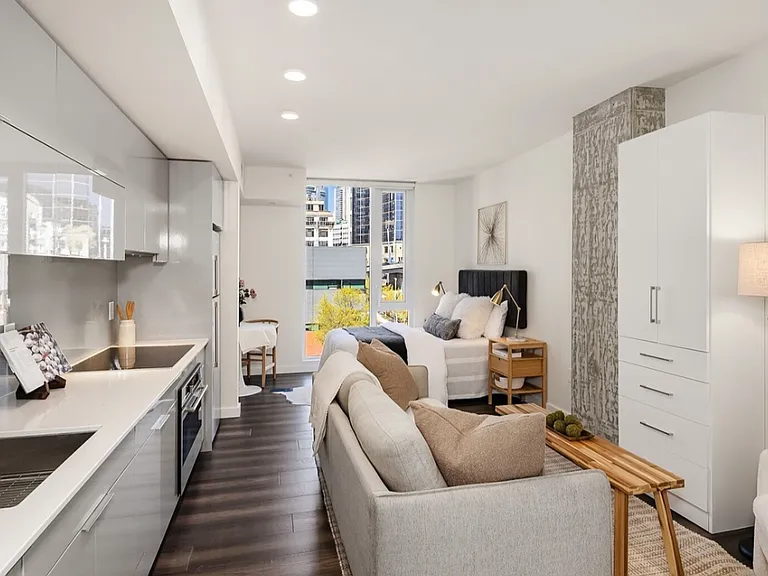 450 S Main St #618 — Photo 8
