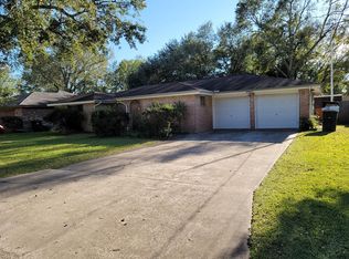 3821 Lay Ave, Groves, TX 77619