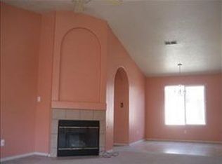 8005 Vista Volcan Ln SW, Albuquerque, NM 87121