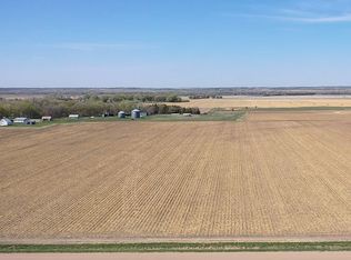 2627 4th Rd, Palmer, NE 68864