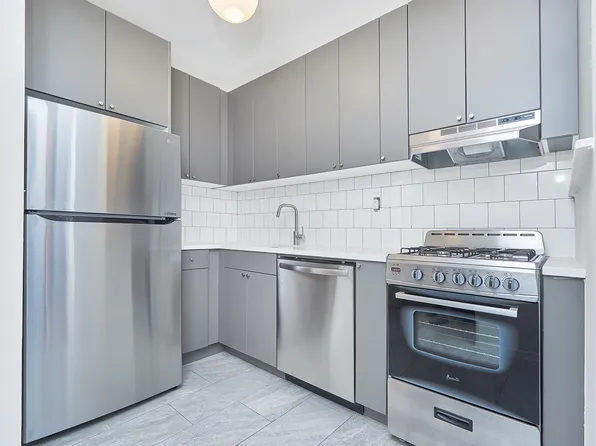 932 Eastern Parkway image 1 of 7