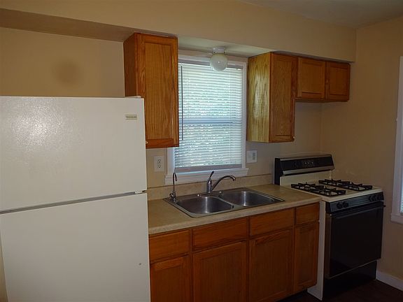 4th image of 408 McLain Ave