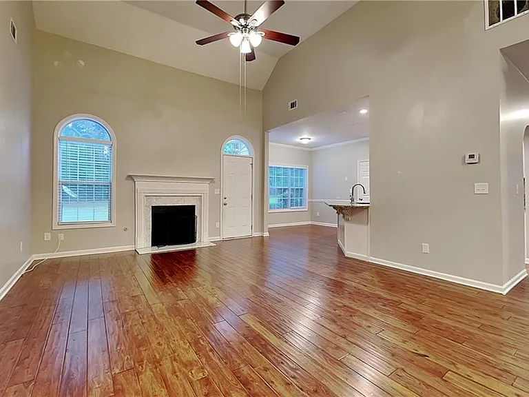 1480 Princeton View Ct — Photo 2
