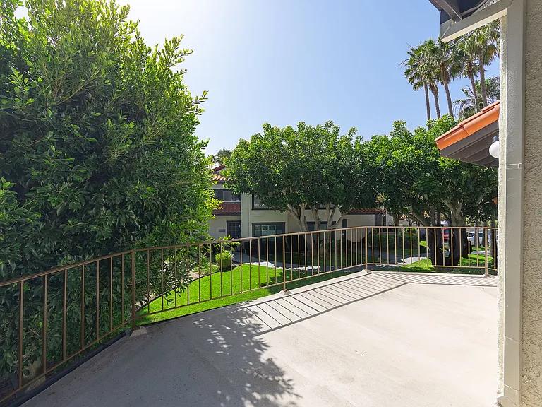 4450 Antigua Way — Photo 21