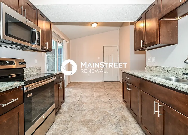 912 Carom Way — Photo 8