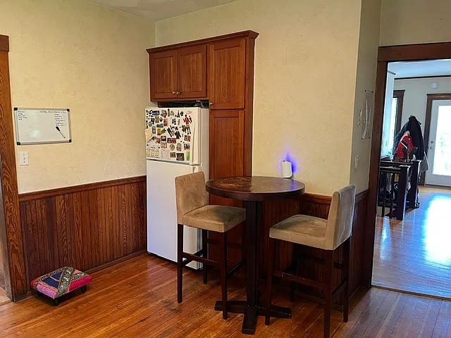 15 Clayton St #2 — Photo 7