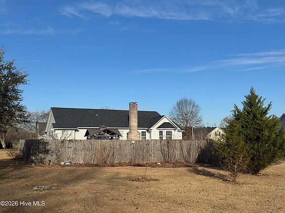 4th image of 117 Sidney Lane