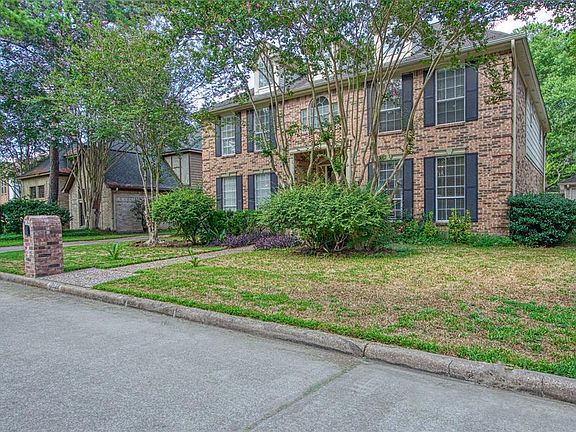 2nd image of 13530 Fawcett Dr