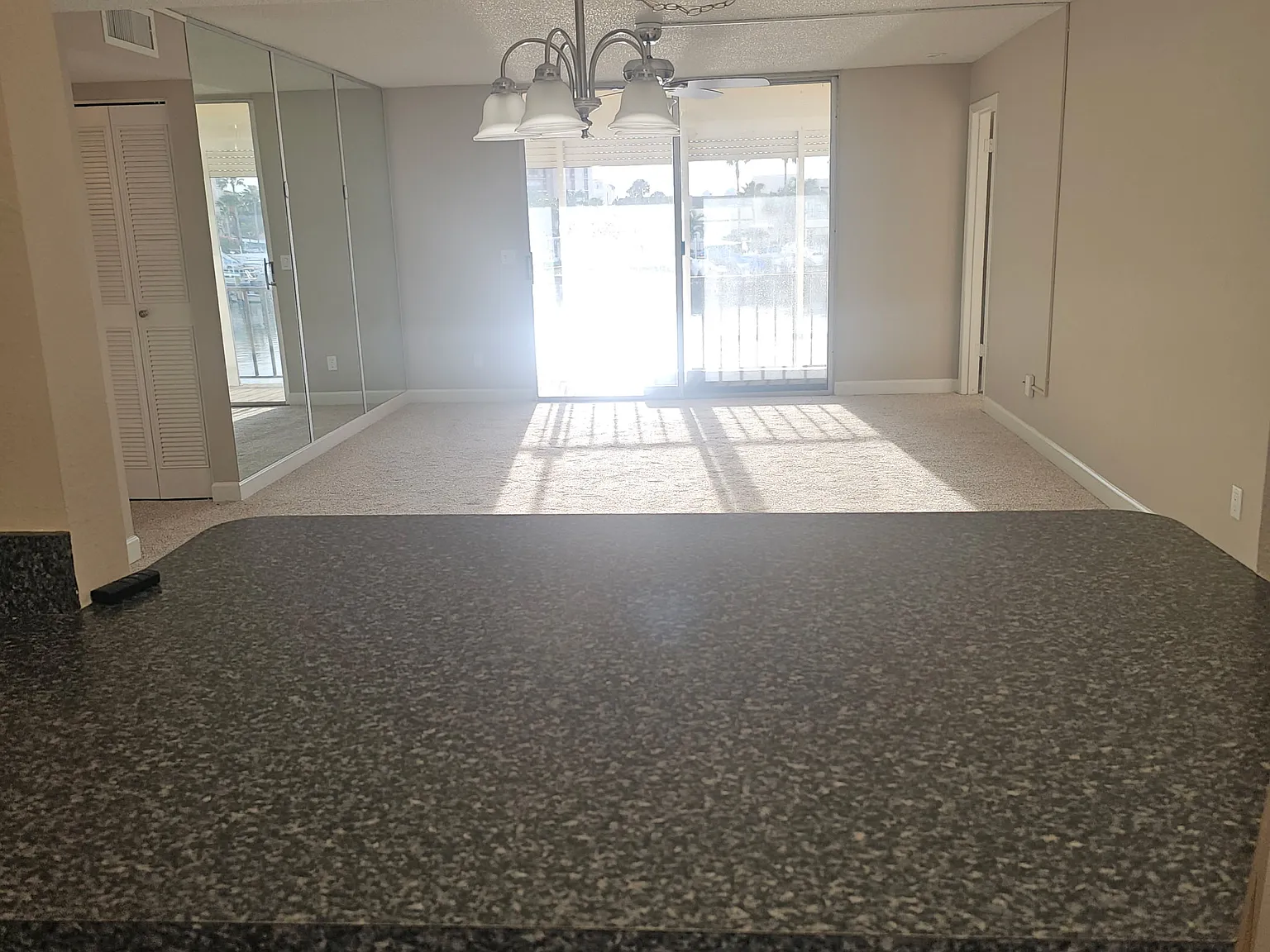 2 bed, 1115 sqft, $2,300 — Photo 1