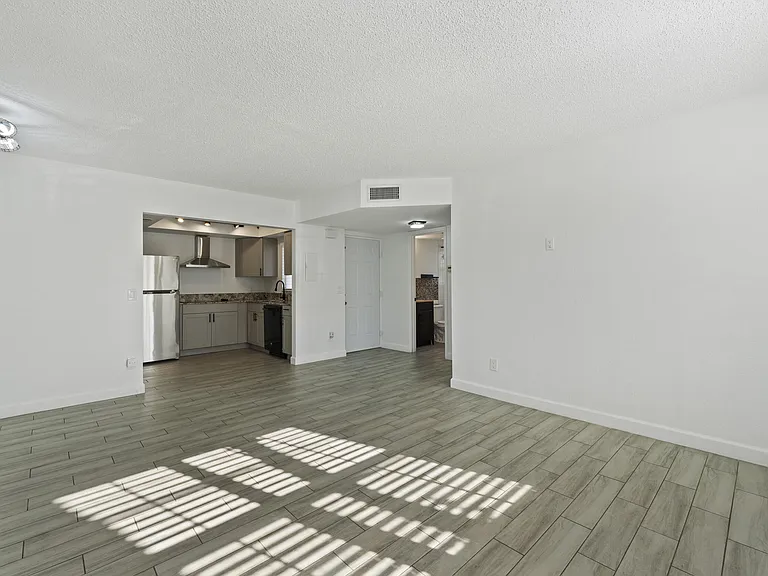 1625 SE Green Acres Cir #Y102 — Photo 11