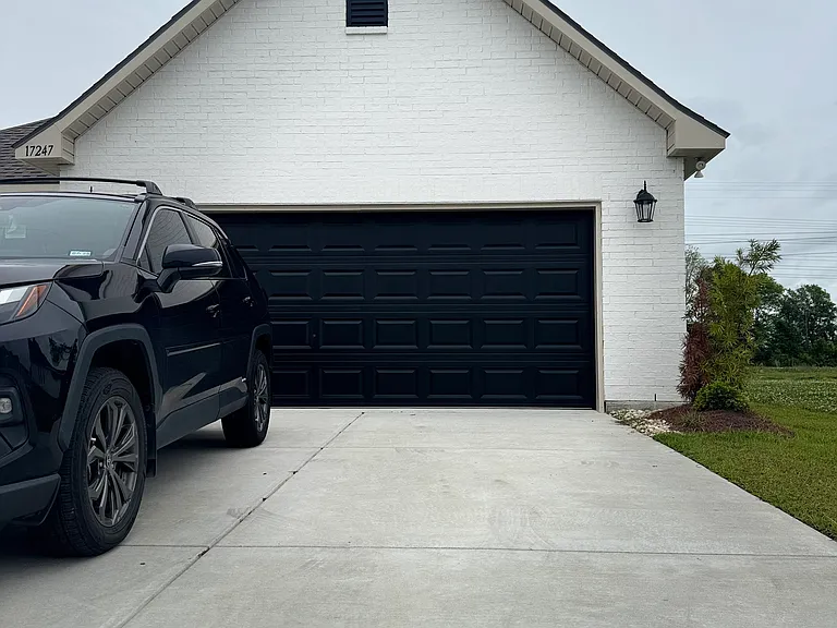 17247 Tidewater Ln — Photo 2