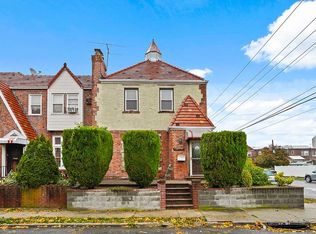 13071 225th St, Springfield Gardens, NY 11413