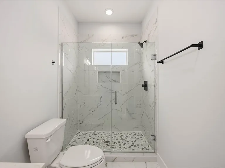 7611 Lawn St #D — Photo 16