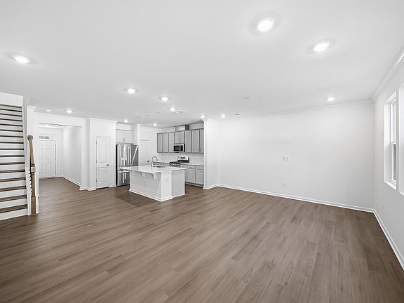 2nd image of 203 Tree Moss Ct