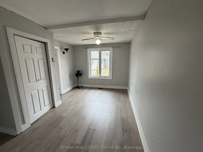35 Lakeside Ave — Photo 19
