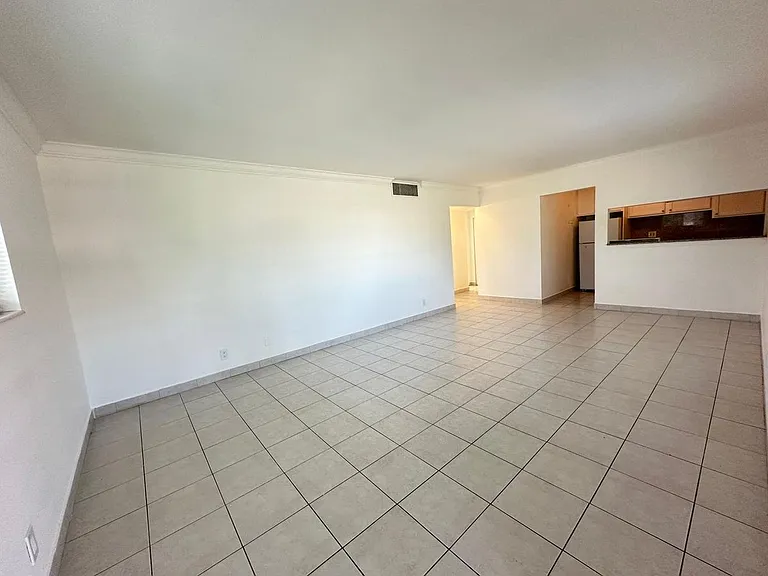 817 Lighthouse Dr #C — Photo 6