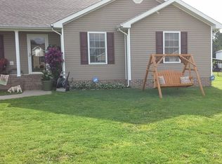 335 Osborne Ln, Madisonville, KY 42431