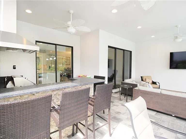 9456 Montelanico Loop — Photo 28