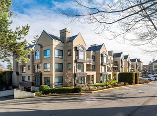 3969 Shelbourne St #306, Saanich, BC