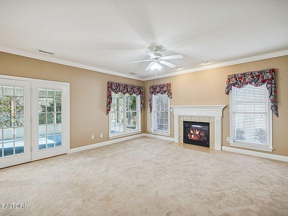 4th image of 12612 Weatherstone Dr