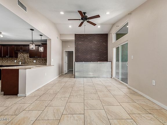 5th image of 1538 W SONORA Street