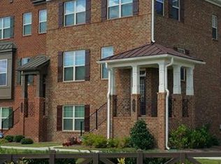 647 Greencrest Ln, Milton, GA 30004