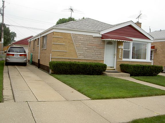 RARE Side Drive in Chicago!