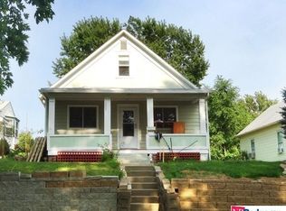 5809 S 18th St, Omaha, NE 68107