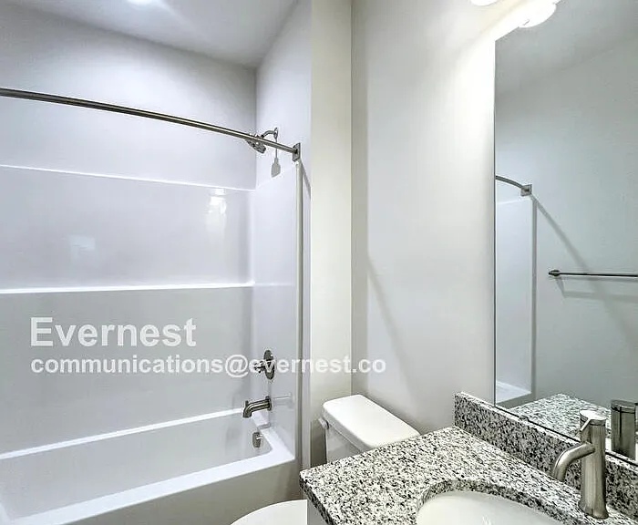 406 Killian Ave — Photo 9