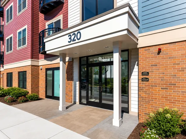 320 Maverick St Unit 204, East Boston, MA 02128