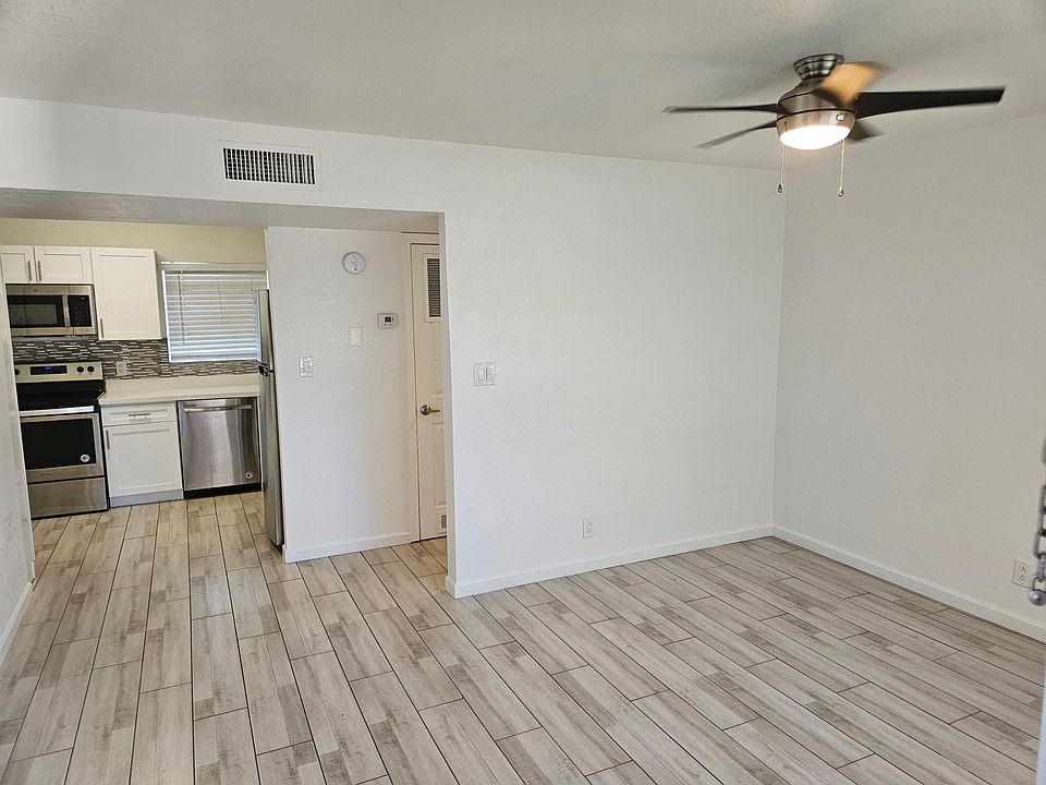 1st image of 43 W Pasadena Ave #1A