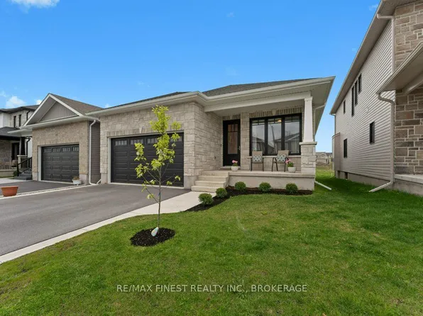2772 Delmar St, Kingston, ON K7P 0H9