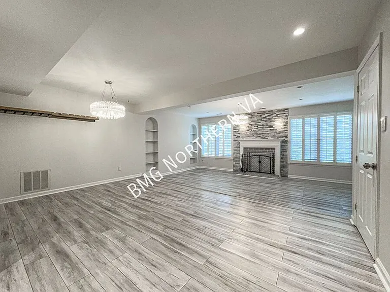7450 Adams Park Ct — Photo 7