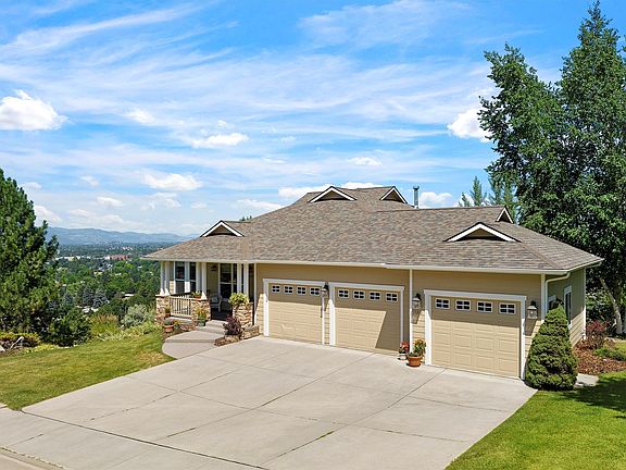 4th image of 1310 Woodbine Pl