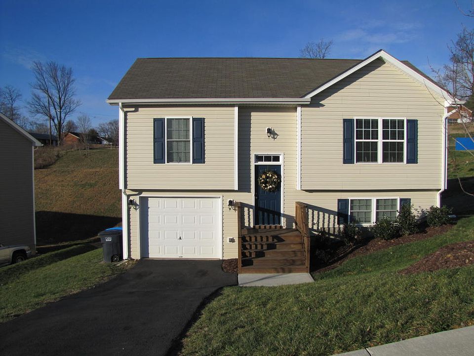 1st image of 326 Timothy Ln NW