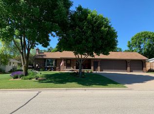 W2280 Blarney Ct, Freedom, WI 54913