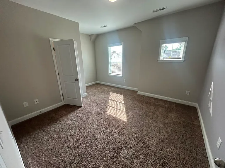 108 Campaign Dr — Photo 21