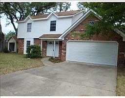 1st image of 2016 Old Oaks Dr