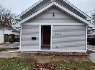 2405 Lyon St, Des Moines, IA 50317