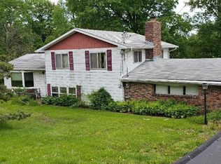 606 Sappington Barracks Rd, Saint Louis, MO 63125