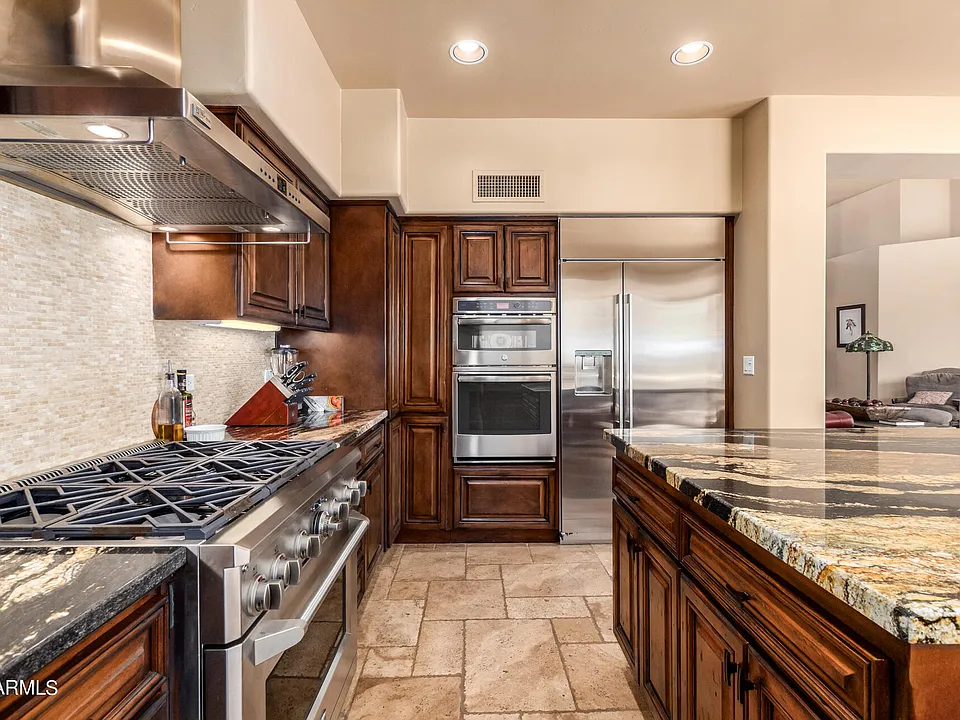 7500 E Boulders Pkwy #38