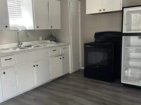 909 W Arkansas St, Durant, OK 74701