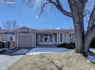 1205 Cumberland St, Colorado Springs, CO 80907